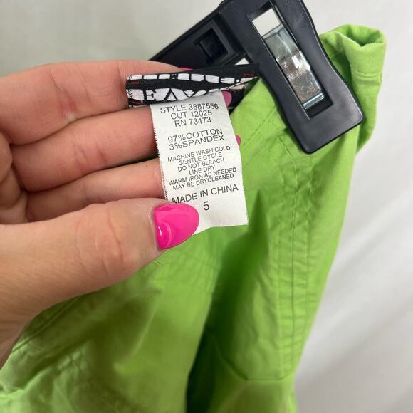 Tracy Evan’s Neon Green Tie Front Pleated Y2K Aesthetic Trendy Mini Skirt 5 - Picture 6 of 6